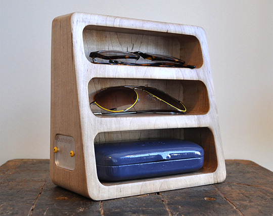 Bushakan Multi-Pair Glasses Stands