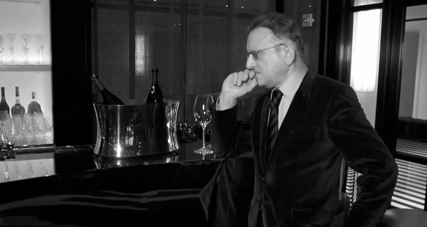 Video: Mr. Dom Perignon