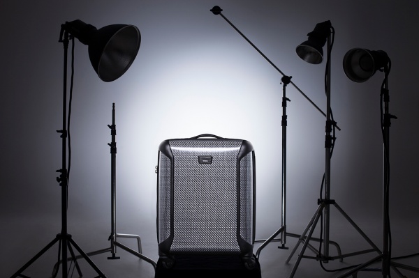 tumi-2013-spring-summer-tegra-lite-collection-03