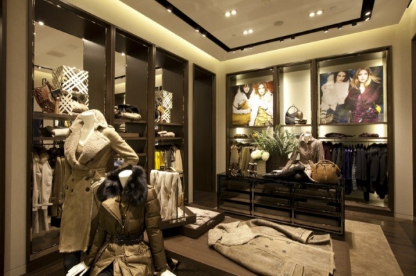 Burberry Las Vegas Opens 01