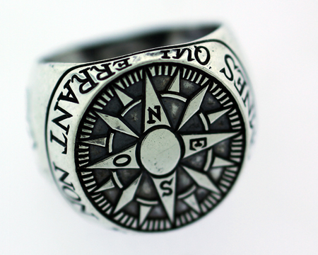 Digby & Iona Compass Signet Ring