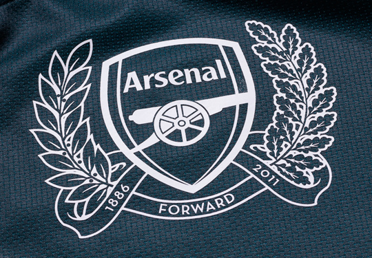 Arsenal 2011/2012 Away Kit