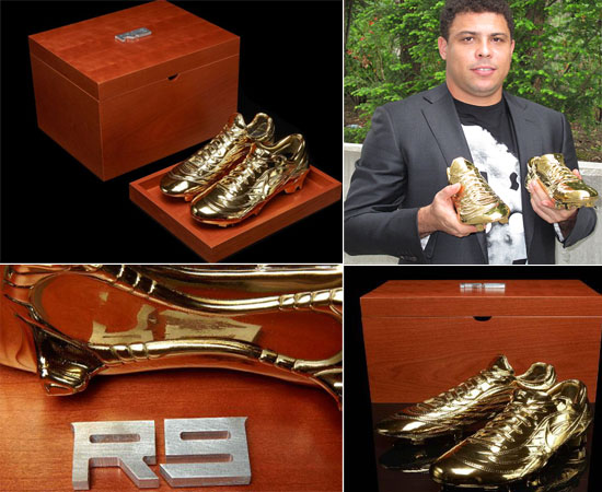 Nike Soccer X Ronaldo Gold Mercurial Boot