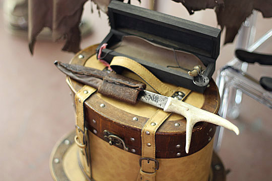 18 Waits SS 2012 Accessories