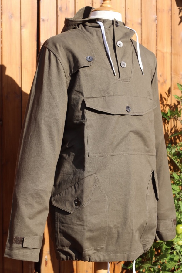 80s Casuals 'Summit' Smock