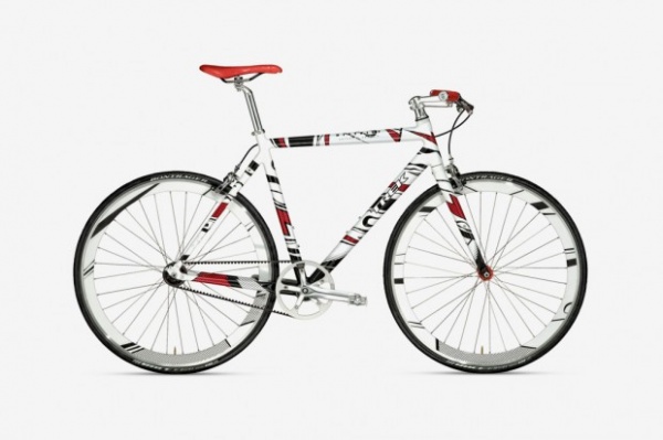 Trek x ARTCRANK 'Disctrict' Bike