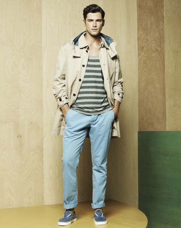 Gap Coloured Khakis