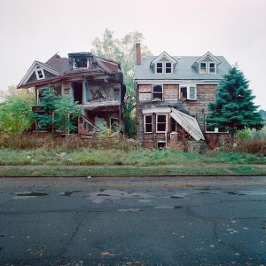 100 Abandoned Houses by Kevin Bauman