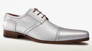 Aki Choklate Men's Footwear Collection