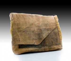 Armando Javier Designs ‘The Branded Hobo Messenger’ Bag