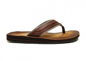 Clarks Fuller Thong Sandal