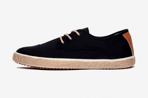 Generic Surplus Spring / Summer 2010 Collection 'Wino'