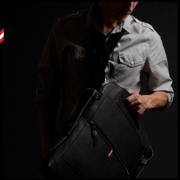 Hardgraft 2UNFOLD Multi-Use Laptop Bag