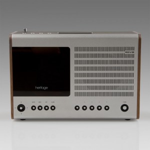 Heritage Deluxe Table Radio by Revo