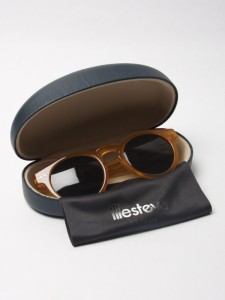 'Leonard' Sunglasses by Illesteva
