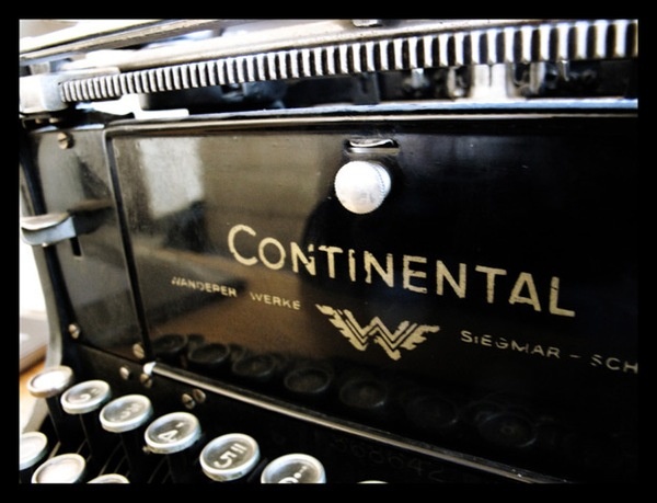 Masako Design: Typewriter Photography