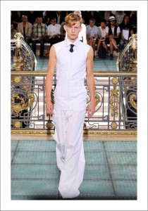 Raf Simons Spring / Summer 2011 Collection