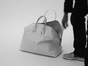 Saskia Diez 135g 'Papier' Tyvek Bag