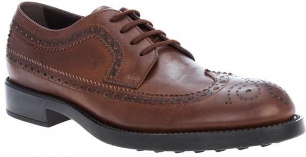 Tod's Brown Leather Wingtip Derby