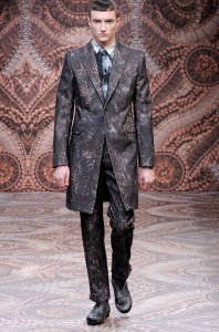Alexander McQueen Fall / Winter 2010 Collection
