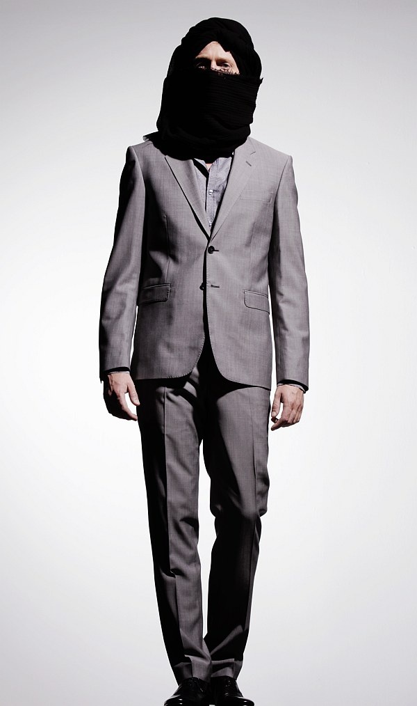 A Look At Blank Spring 2010 Collection