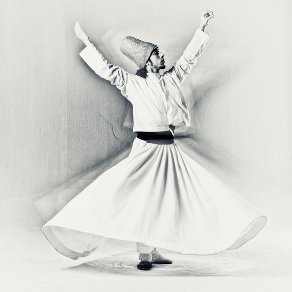 Umut Kebabci – Whirling Dervishes