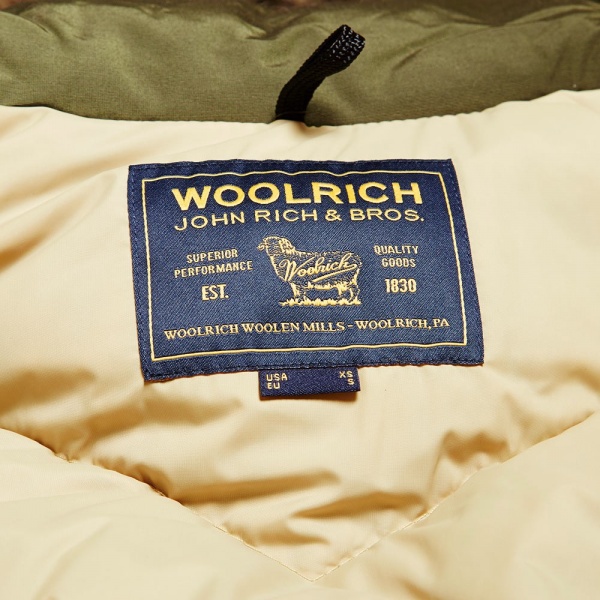 Woolrich Arctic Parka 2